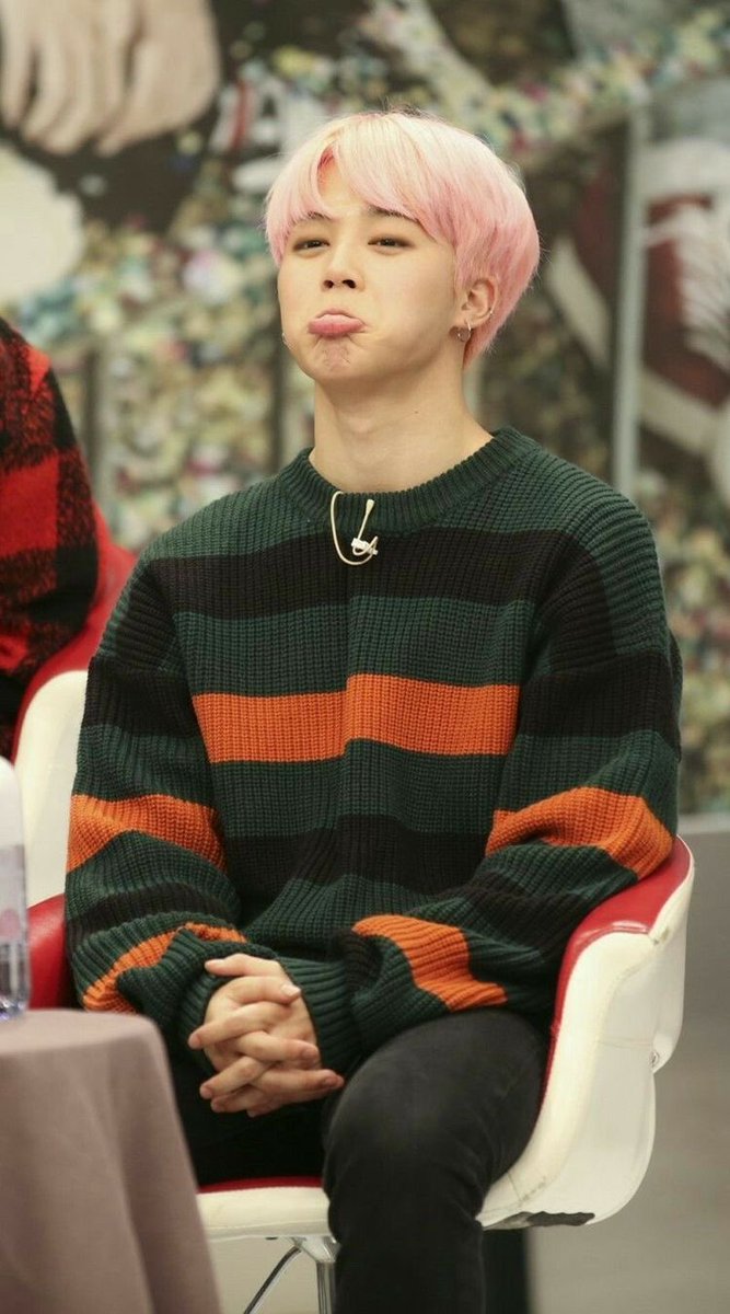 You know what? Pouty Bangtan thread; because I said so.   #bts    @BTS_twt