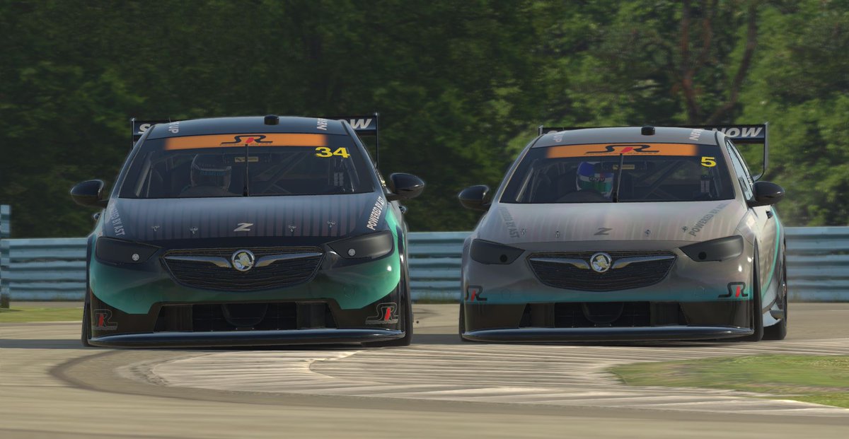 RacingScandy's tweet photo. Holden V8 2020 vs 2019 #scandytimeisnow https://t.co/IRPGxy4GLD