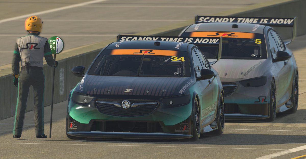 RacingScandy's tweet photo. Holden V8 2020 vs 2019 #scandytimeisnow https://t.co/IRPGxy4GLD