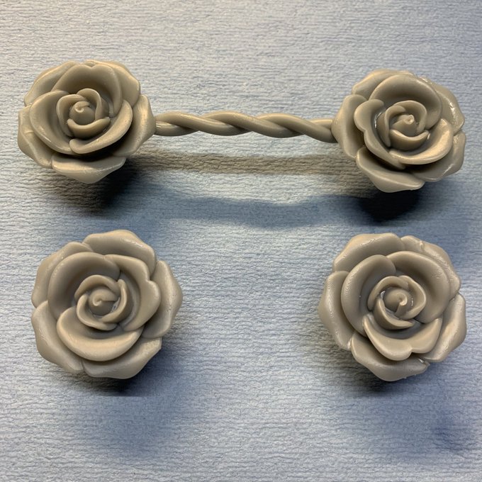 crussty's tweet image. I was so happy with the Rose cabinet knob that @Bugman_140 modeled up for me that I challenged him to make it a 3.5&quot; drawer pull.

The @Prusa3D SL1 of course handled this like a champ and now we have a matching set in @SirayaTech Fast Grey !

#PracticalPrinting FTW! #SLAingIT!