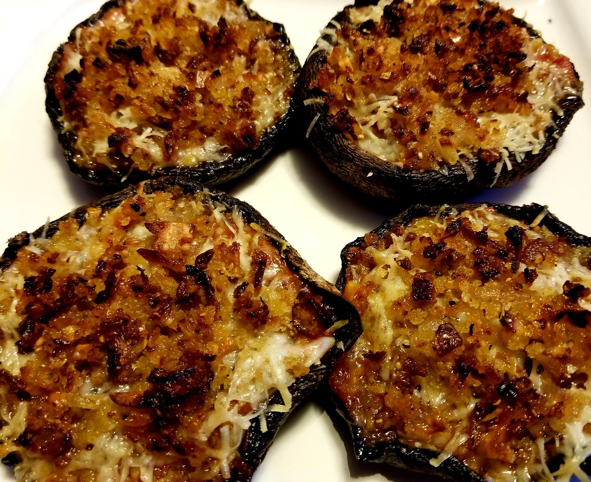 OutlawGrown's tweet photo. Stuffed Shrooms https://t.co/DxJY5wBDoN