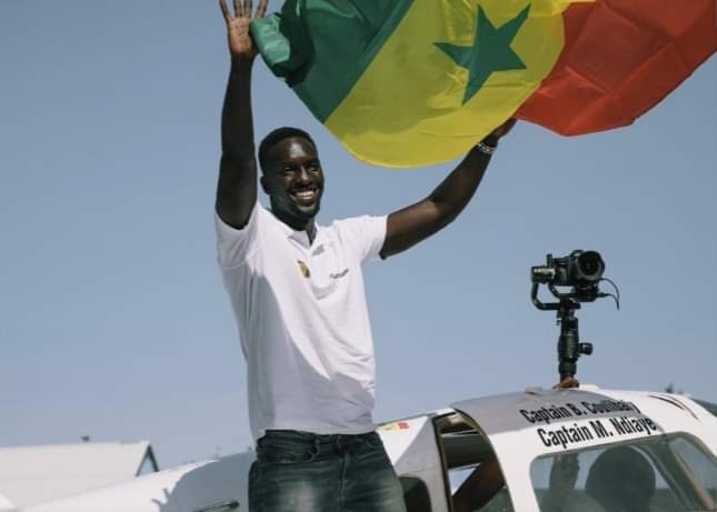 SalyAirShow's tweet photo. Maodo Ndiaye est un jeune pilote sénégalais très prometteur. Il était présent au Saly Air Show dans la cadre de la promotion du projet FlightSen et rencontrer les jeunes passionés. @FlyAirSenegal @FlightSenegal  
#SalyAirShow #WeAreAviation #SenegalAviation #aeronautique #kebetu https://t.co/etZI4jMJgj