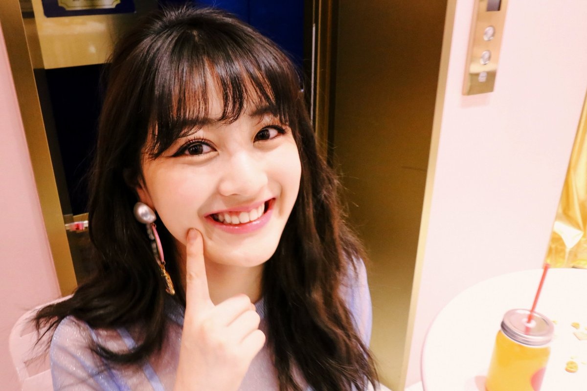 ONCE_Chile's tweet photo. ✨INFO•200519✨
¡Hace 6 días se cumplieron 3 años de Signal!
Canción que le dio a
#TWICE el título a 'Cancion del año' en los MAMA 2017.
#3YearsWithSignal
Cr. TWICExONCES
#ONCEChile👑
#TWICE #트와이스
#미나 #모모 #정연 #쯔위 #사나 #나연 #지효 #다현 https://t.co/9EWsYRcEv6