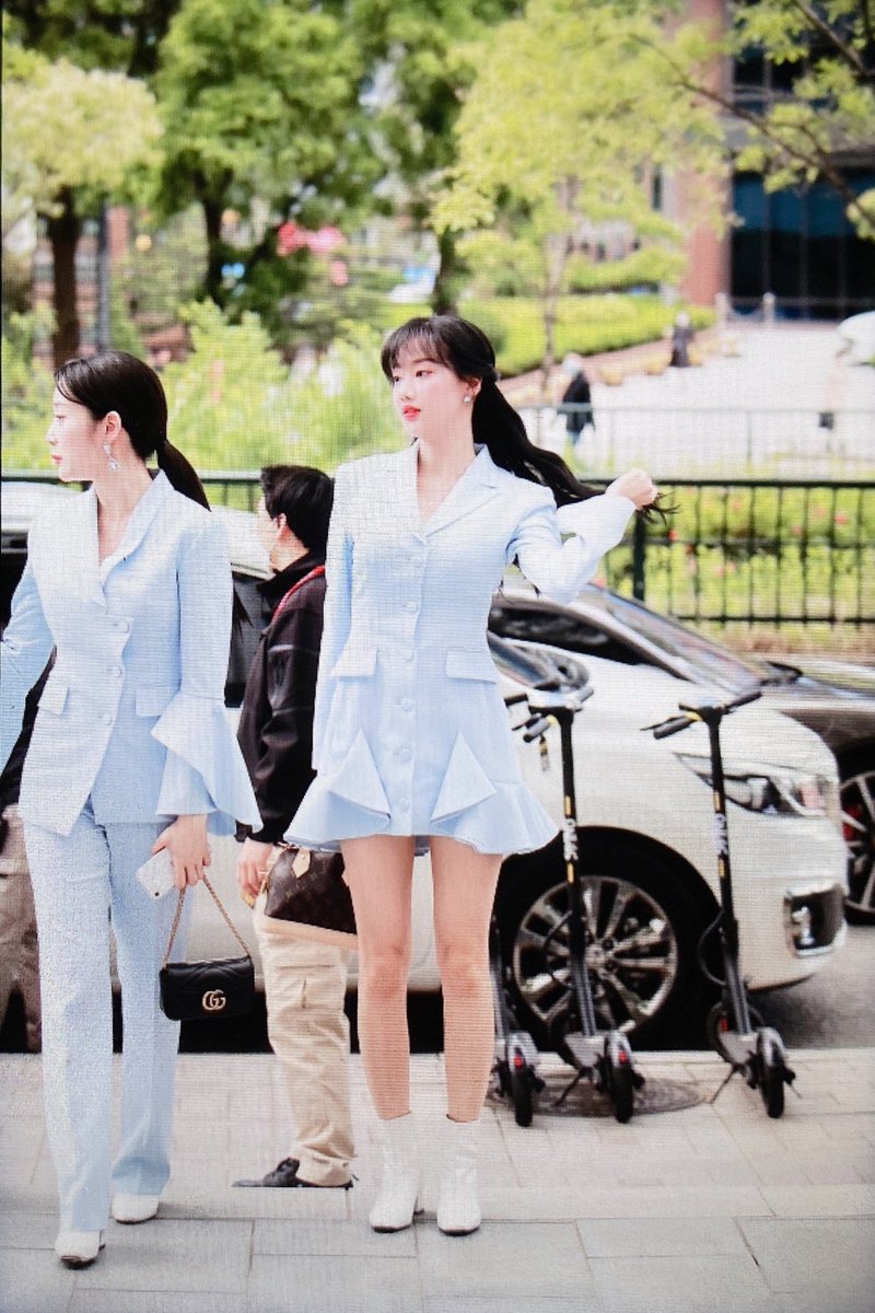 200520 프리뷰
#에이프릴 #나은