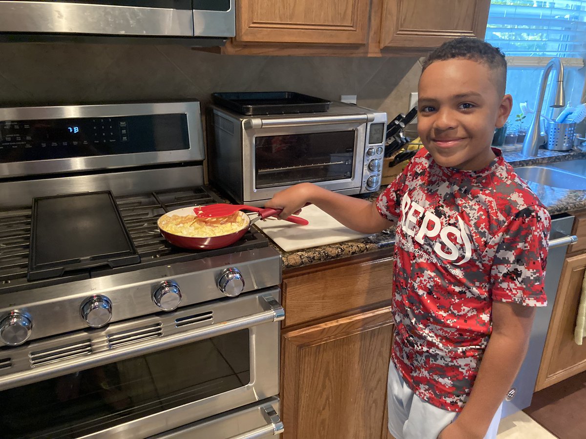 kate_kargbo's tweet photo. This morning, my 8 year old made eggs ALL-BY-HIMSELF! Traditional school may not be in session, but the life lessons continue. #keeplearning #skillsforlife #hemadeamess #itsokay @WSE_Stallions @WSE_PTO @FortBendISD https://t.co/m3aq7WHlPs