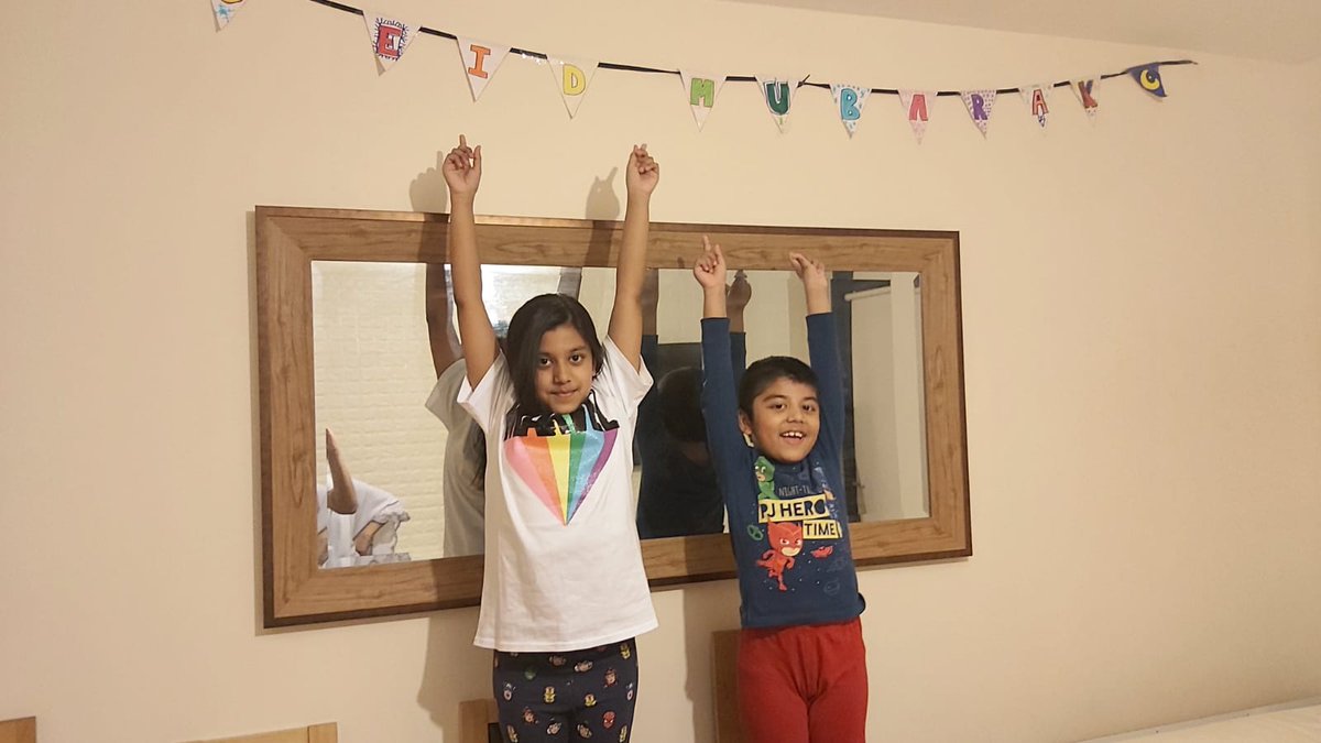 Shakera73752895's tweet photo. @WoolmoreTweets bunting decorated for #EidatHome this year. https://t.co/5LGCrbPBZb