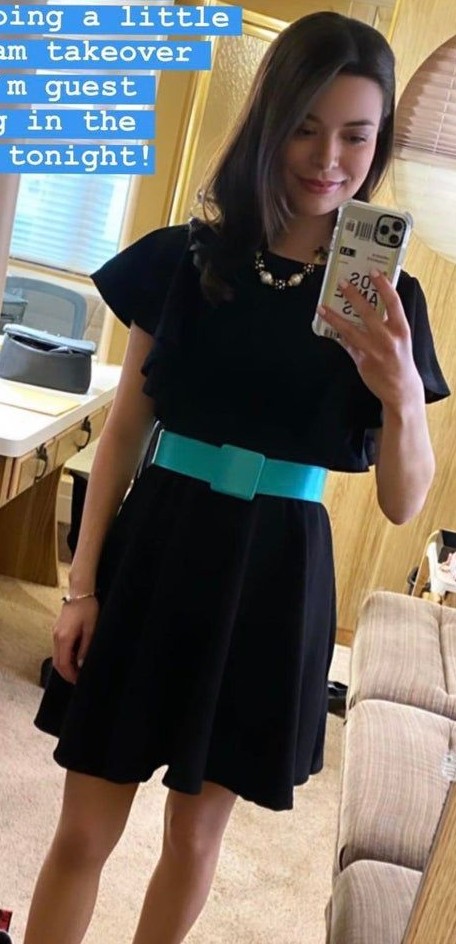 CosgroversMex's tweet photo. I am thinking of making a top 10 of the best photos of Miranda.🤔

Estoy pensando en hacer un top de las 10 mejores fotos de Miranda.🤗

#MirandaCosgrove #Cosgrovers https://t.co/0eW0Z2mCgO