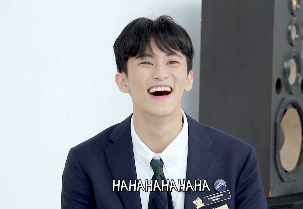 a thread of mark lee smiling but his smile gets bigger as you keep scrolling :]