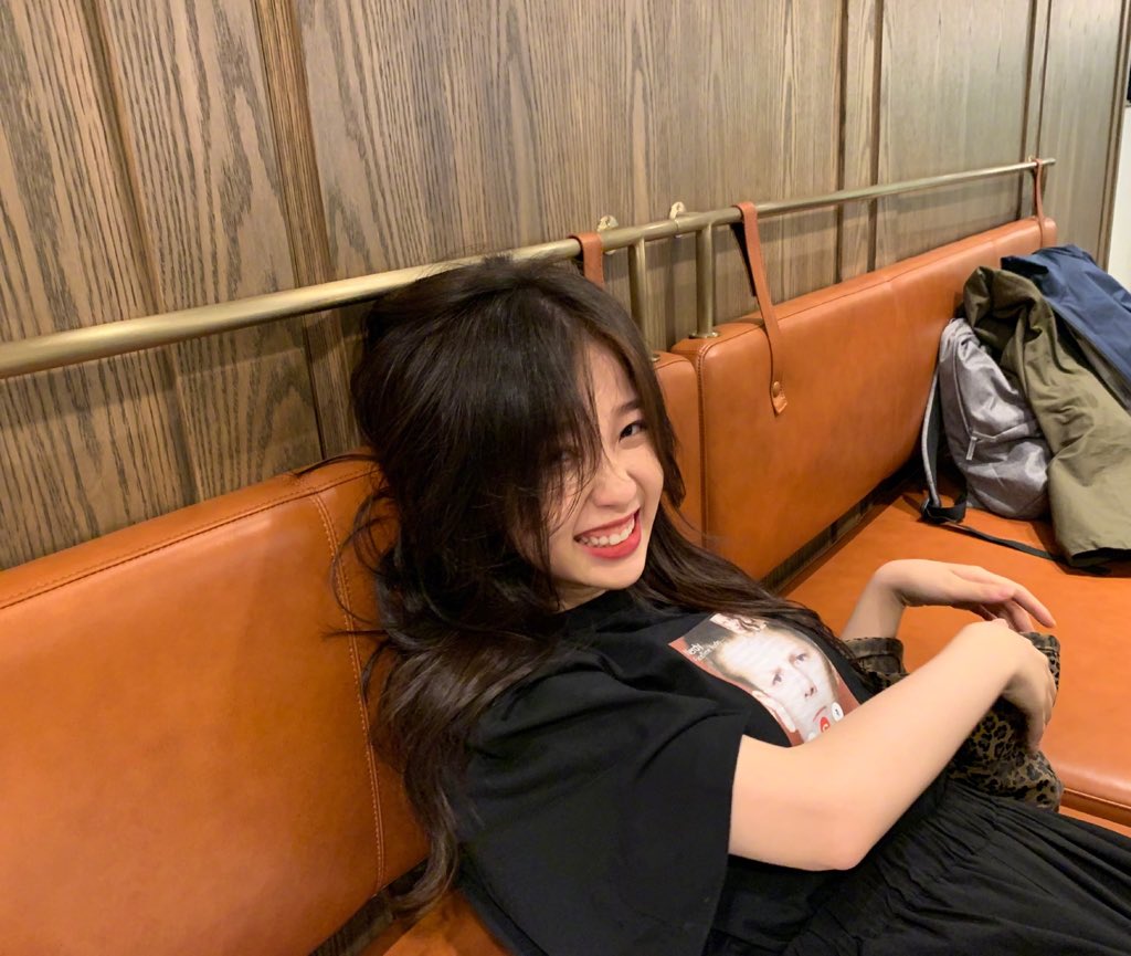 Miteene05's tweet photo. Giữ mãi nụ cười xinh :v 

#EstherYu https://t.co/TE77TsqT1G