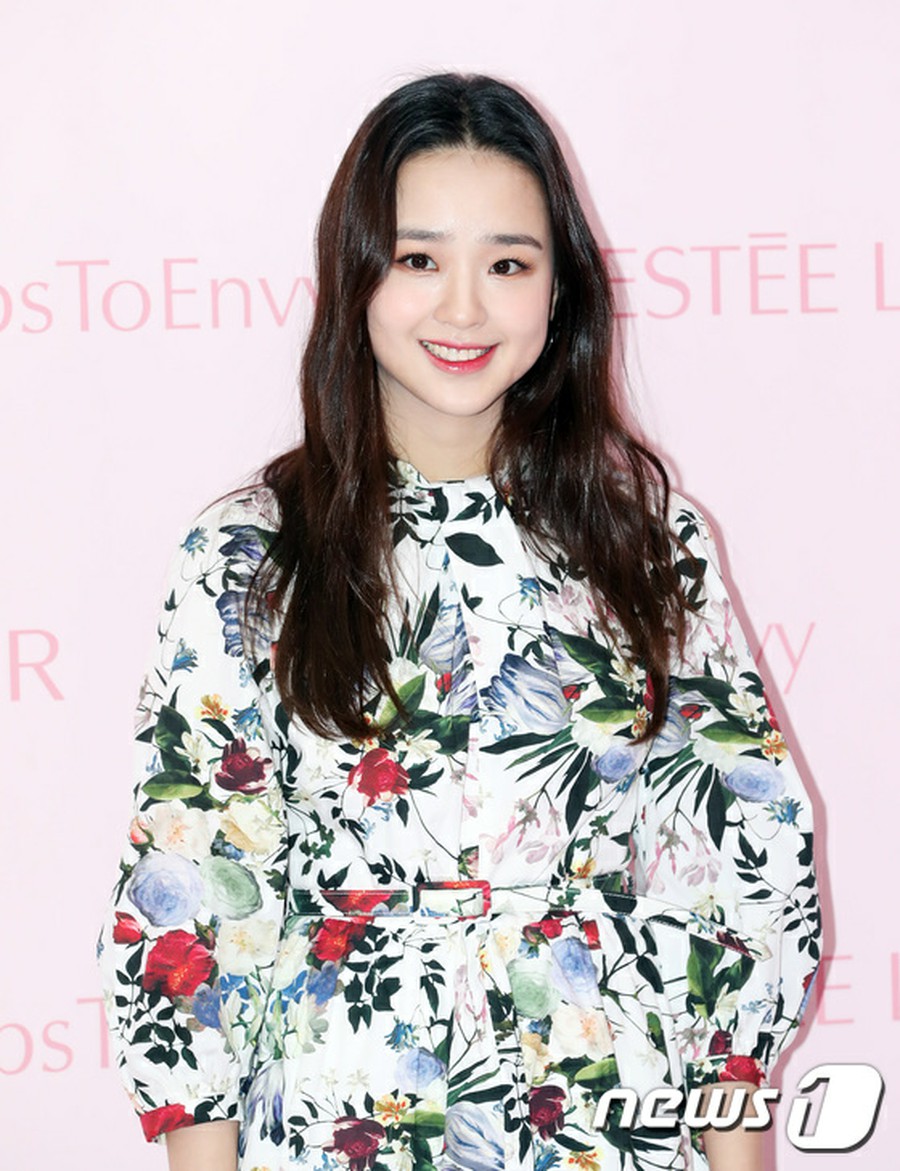 韓流ツイッター 女優イ ミンジョン Afterschool出身 イ ジュヨン T Ara ヒョミン 元新体操選手ソン ヨンジェら有名人が今月9日 梨泰院で開催のファッション界有 つづき T Co Ahktmiccyk 速報ランキング T Co Mc9qwc6zcw