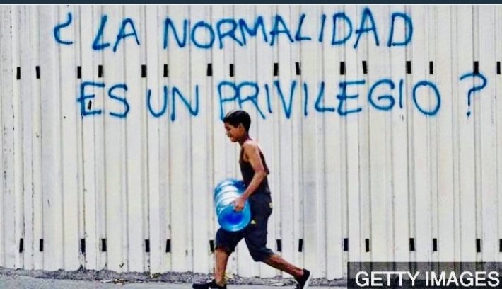 kbarcos's tweet photo. #noesnormal vivir sin las necesidades básicas
#MerecemosVivirDignamente
Con poder adquisitivo
Con agua en las tuberías
Con gas en nuestras bombonas
Con sueldos dignos
Con energía eléctrica
Con gasolina en nuestros vehículos
Con medicamentos
Con hospitales equipados https://t.co/q9vxhqtEra