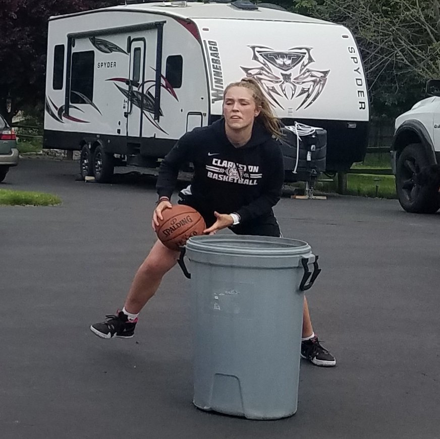 GirlBantams's tweet photo. Maggie Ogden, 6'1, 4.0 GPA, Clarkston HS 2022,
2x GNL District Champ, 2x WA 2A State tournament participant (3rd 2019), looking to contribute to the Bantam's in big ways in 20-21! Will play AAU with "Built for Ball" out of Spokane this summer. https://t.co/JGTWBjFiz1
