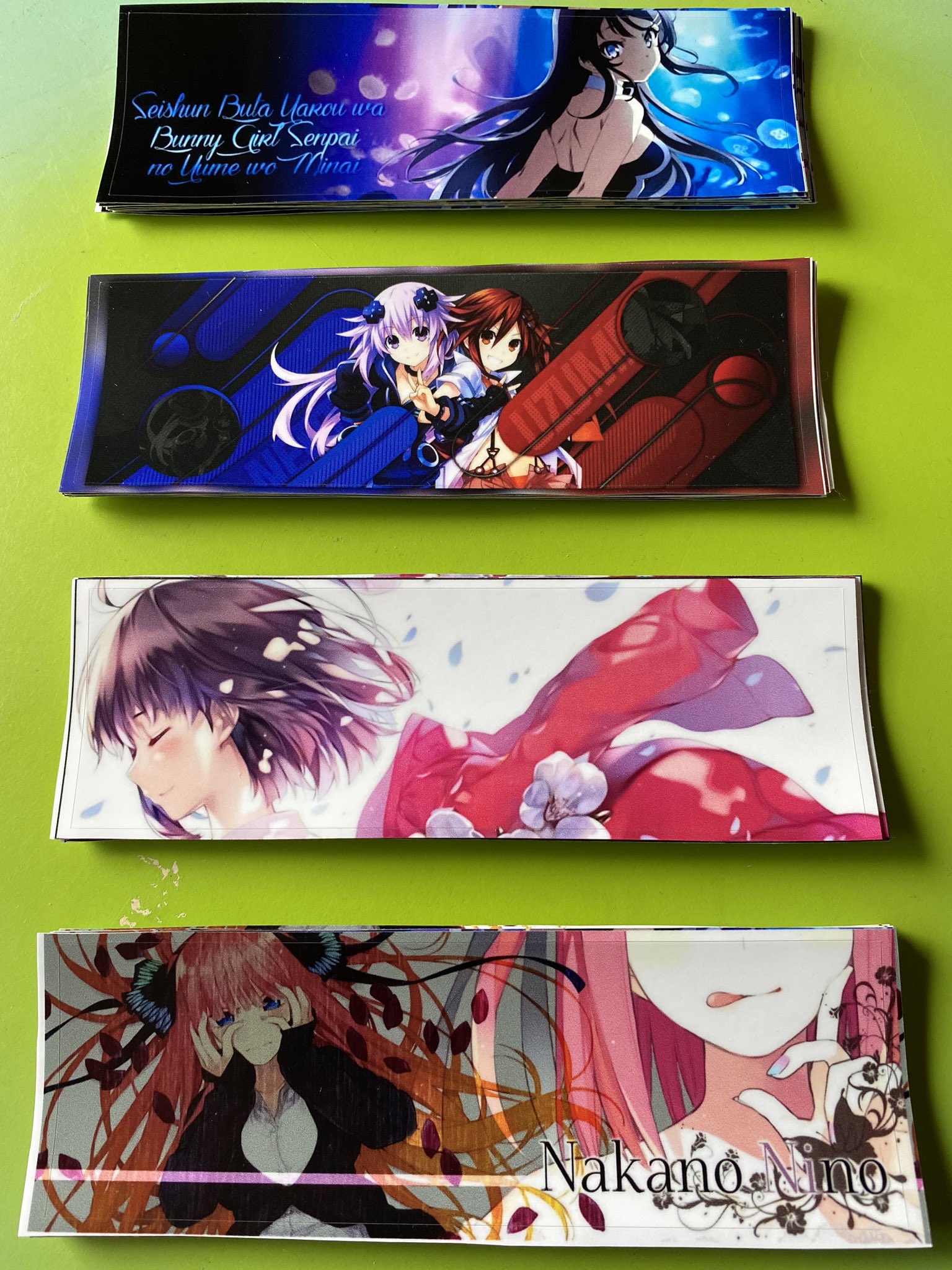 痛車クエストファクトリー 本日も 痛車 箱ステッカー カーラッピング などの お問い合わせ ご相談などを リモート オンライン などで 頂いております 箱ステッカーは 遠方の方からも多くご依頼頂いております 郵送可能です 一人