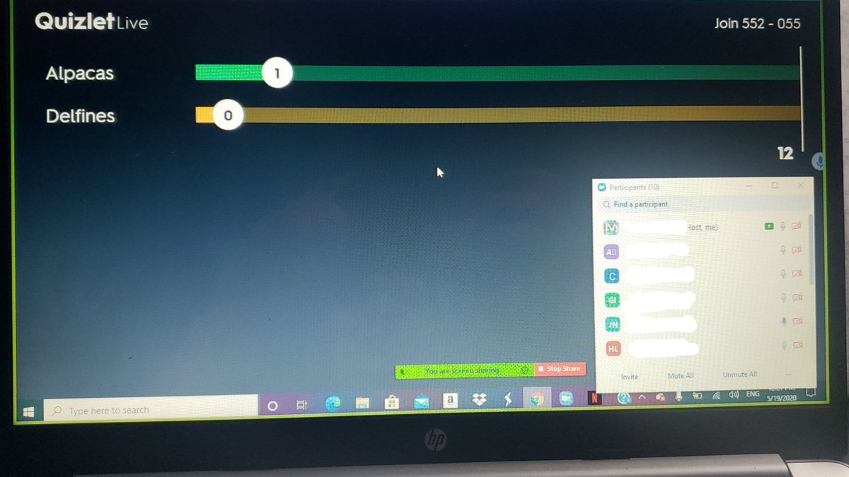 SrtaMercado225's tweet photo. Today was a fun class! We played quizlet and worked on our listening comprehension and writing. 😁#virtualclassroom #teachingfromadistance #interactivelesson @PearDeck @Bitmoji @quizlet https://t.co/6ZNMxqYUmd