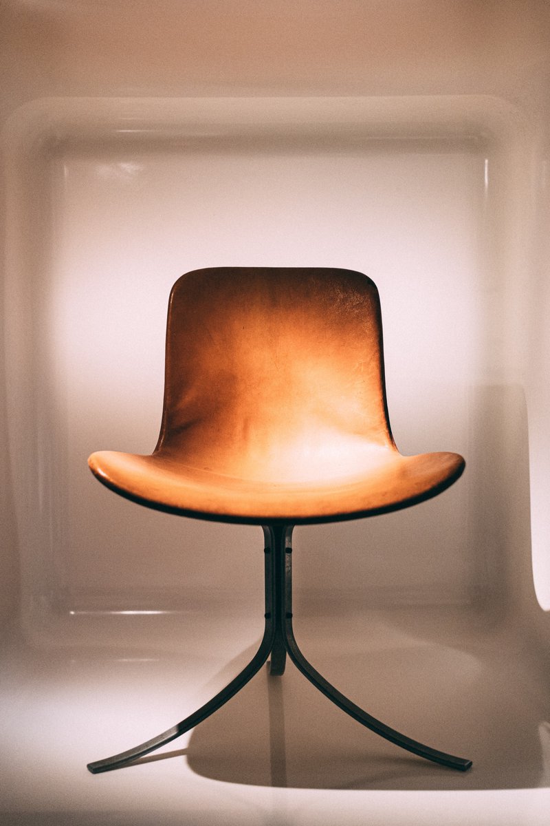 bigcherrybtq's tweet photo. Make a statement in your office space with this desk chair from our new collection!
https://t.co/lQpUs2CTml https://t.co/yMXkcokS6d