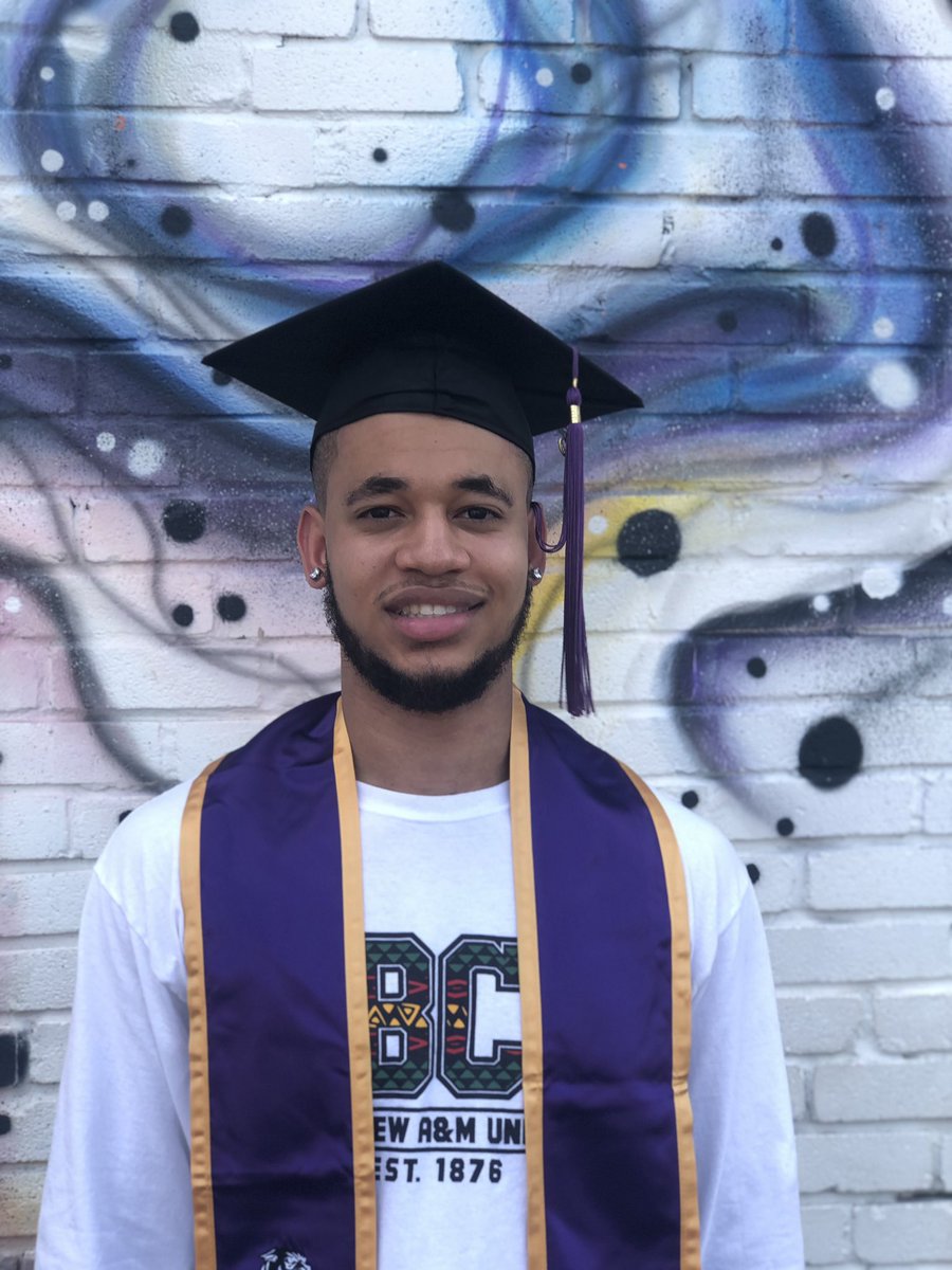 CalebEJordan's tweet image. Big things coming soon. #pv20     (these not the official pictures)