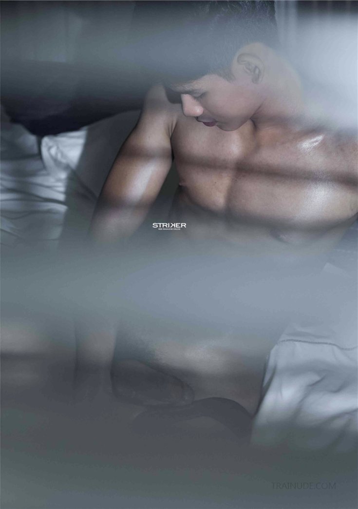 gorgeous_guy tweet media