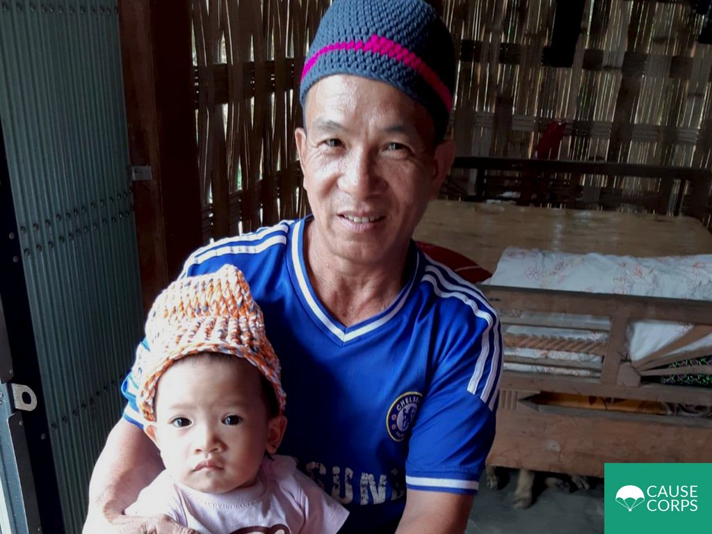 CauseCorps's tweet photo. Look at that happy child with his new hat, freshly knitted by our amazing volunteers😍! If you've never knitted before, you're in luck - we have plenty of experienced Event Organisers who can't wait to show you the ropes (or wool). Join your local chapter: https://t.co/4fYfqlbPcO https://t.co/yiQY5XAurs