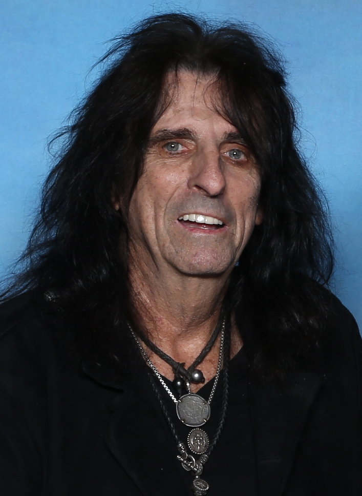 Happy Birthday zum 74. Geburtstag, Cher. 