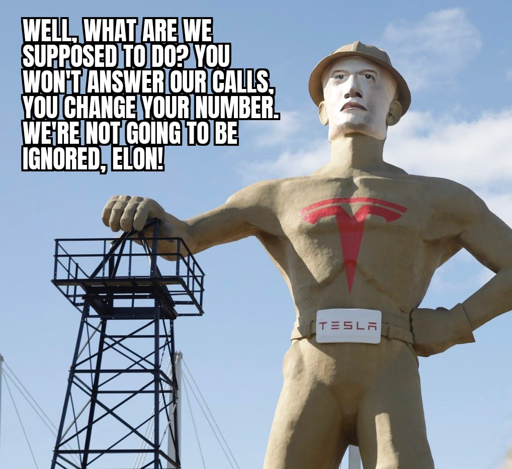 KatieLupardus's tweet photo. Backstory: Tulsa, OK is wooing / stalking Elon Musk in hopes it might be the new home of Telsa HQ. Apparently, this involves painting Musk's face (Michael Myers mask-style) on a local landmark, The Golden Killer...er, Golden Driller. #TeslaInTulsa #FatalAttractionAttraction https://t.co/CcKTJgwzaq
