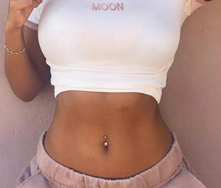 _Steeeeee's tweet photo. Coisas q precisam acontecer para eu colocar um desses
1° meu pai deixar
2° ficar com uma barriga dessas https://t.co/Ap89hLdM6e
