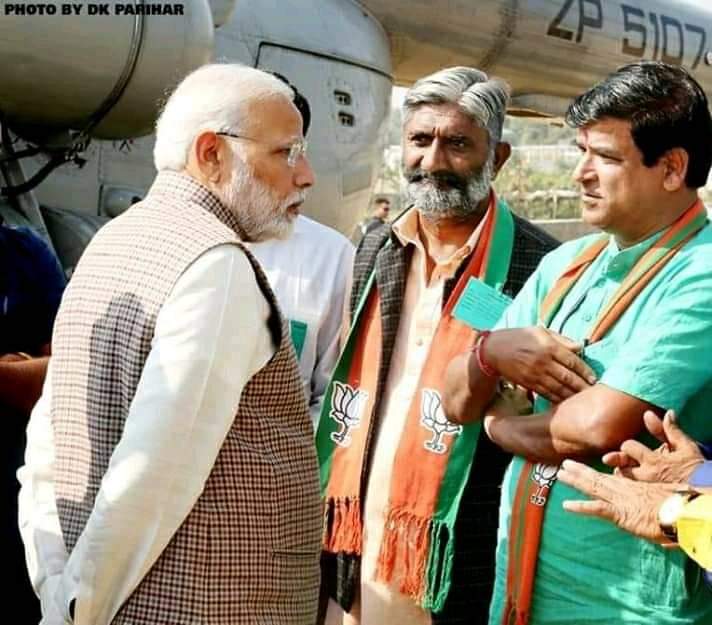 BJP4Pali's tweet photo. @BJP4Pali जिलाध्यक्ष श्री मंशाराम परमार जी को जन्मदिवस की हार्दिक शुभकामनाएं और बधाई 💐💐
ईश्वर से आपके उत्तम स्वास्थ्य और दीर्घायु होने की मंगलकामनाएँ । 

@BJP4India @narendramodi @AmitShah @BJP4Rajasthan @DrSatishPoonia @VasundharaBJP @chshekharbjp @ppchaudharybjp https://t.co/JpS7i6Ioyj