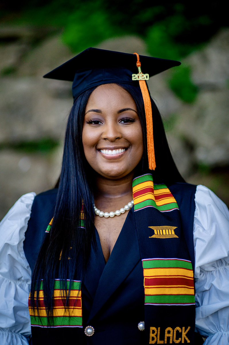 riahgeee's tweet photo. “Your hardest times often lead to the greatest moments of your life” 
✔️BACHELOR OF SCIENCE IN NURSING 
✔️ HONOR ROLL
✔️ HBCU GRAD X3
✔️ JOB SECURED 
Mariah Gilliam, BSN 🎓✨
#grad2020 #RNcomingsoon #ERNurse #BlackGirlWhiteCoat #DeltaSigmaTheta https://t.co/6VxAik3OyF