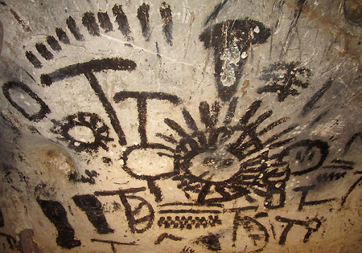 RobinEdgar's tweet photo. @ClassAssocNI These #RayedSunSymbol #CavePaintings in #Bulgaria's Magura cave may be significantly older depictions of a #TotalSolarEclipse. All of #Ireland's #BoyneValley "passage tombs" display #SolarEclipse symbolism.
https://t.co/evkhEr09Vu
#Eclipsology #MaguraCave #RayedSunSymbols https://t.co/v04Gm0NeBi