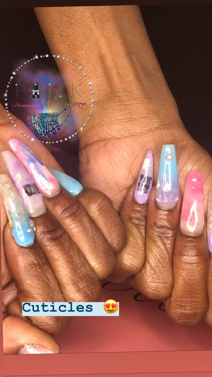 PinkDiamondNA's tweet photo. FMOIG- @PinkDiamondNailArtistry
#PinkDiamond #NailArt #BlackNailTech #NailTech #ChicagoNailTech #SelfTaught #SelfTaughtNailTech #miasecret #nails #rainbownails #colornails #color #chicago #discover #Colorful Use Code —> PINKDiamond  For 15% OFF 
https://t.co/t8pRcOsn4B 🥶 https://t.co/je6lsYkUSZ