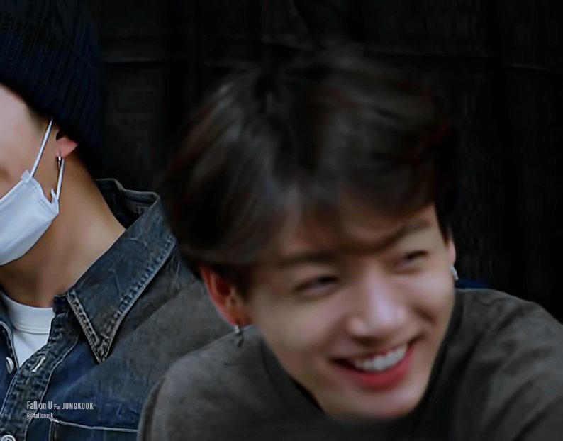 archivesgguks's tweet photo. jungkook has the most beautiful smile in the world https://t.co/aopoPgZQDt