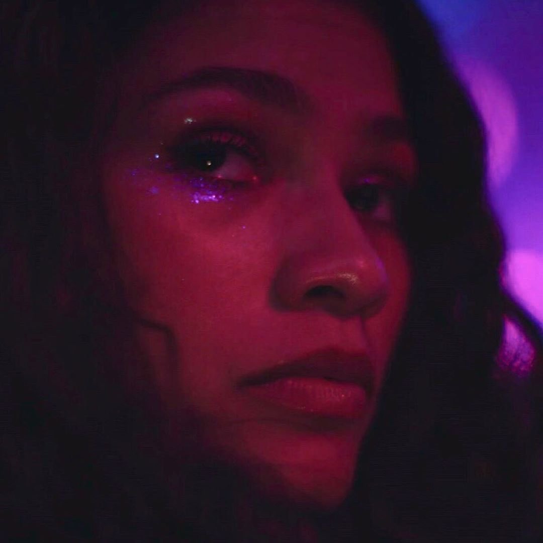 antoniavr_'s tweet photo. Re-watching Euphoria so here is a Rue appreciation post. https://t.co/y0csY2gK01