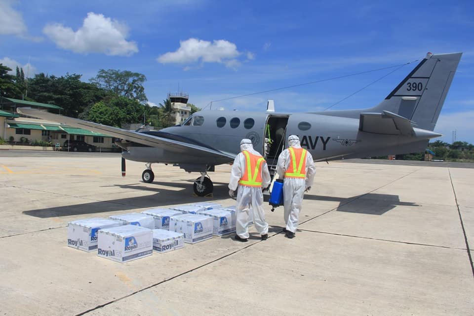 ぱらみり ファイザーブースト状態 フィリピン軍の近代化に貢献しているのは韓国製の新兵器だけではない マギンダナオ州アワン空港にcovid 19対策物資 テストキット Ppe 検体用綿棒等 を空輸した海軍nv390は日本から供与された元海自tc 90 62