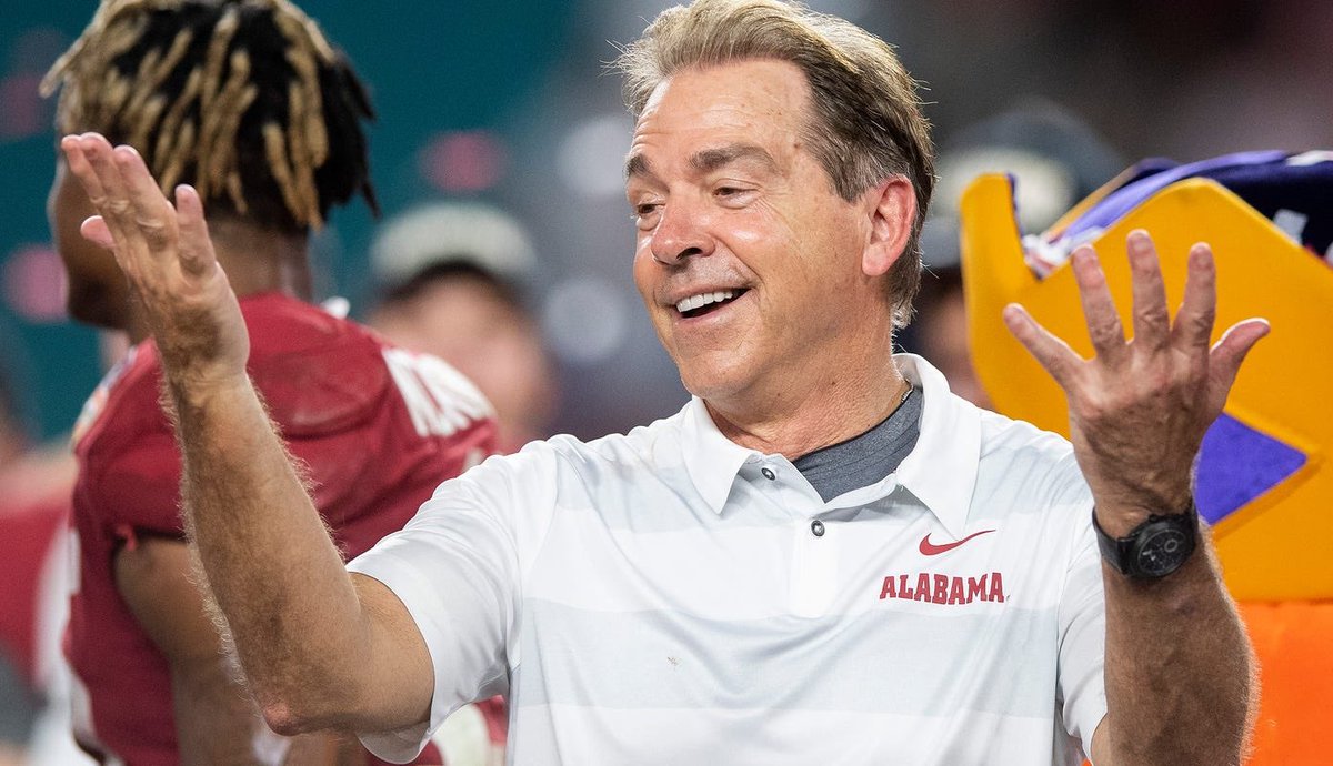 FlatEarth1969's tweet photo. Every Hs, College, and NFL coach should aspire to be this man. Be the best Nick Saban you can be.#StartsAtHs https://t.co/mO3WDOBF93