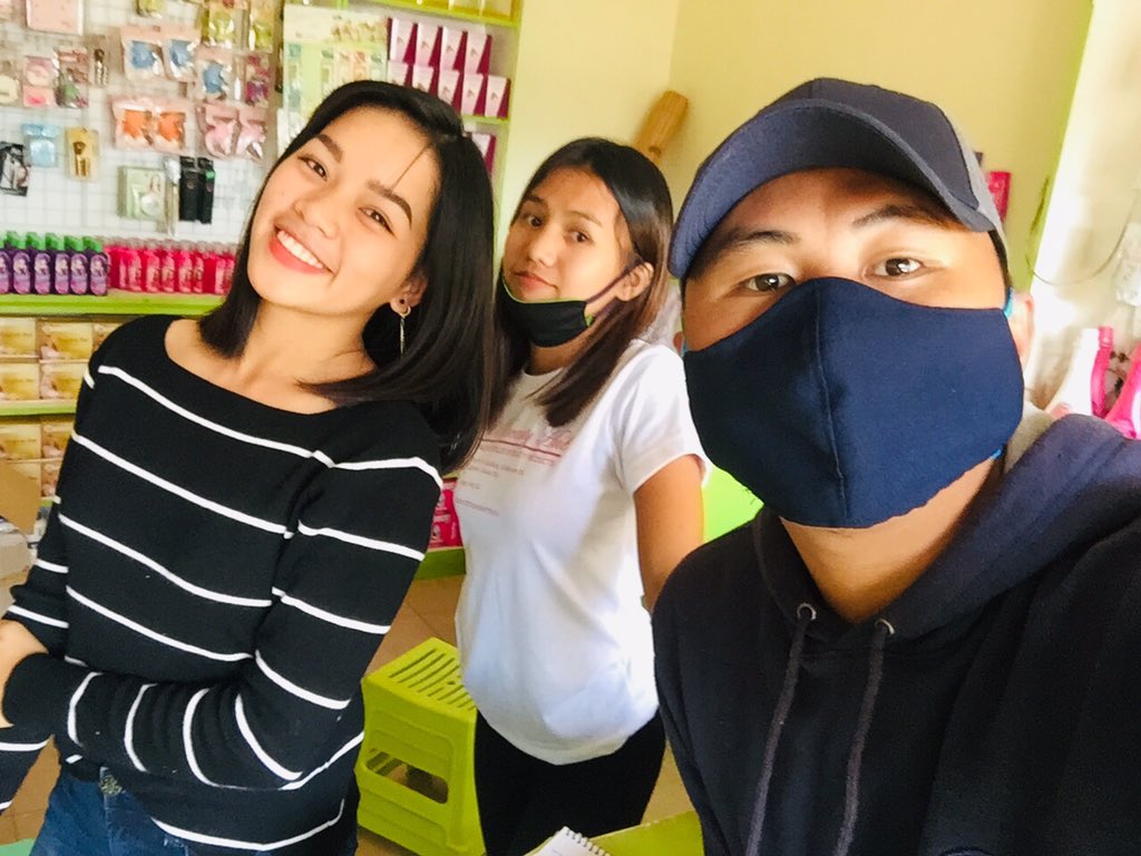 vintoy_25's tweet photo. Napadaan sa may tindahan!!
#manghud https://t.co/yiIfj3Sn0w