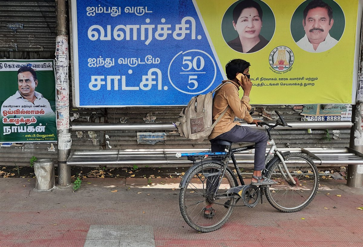 ToiJack's tweet photo. A Guest Worker on his Journey to  Home in his Bicycle with Bag and an Air Pump !
#coimbatore #coronatimes #lockdowntimes #guestworkers #migrantworkers #Covid19 @TOIChennai https://t.co/Las35eXtuQ