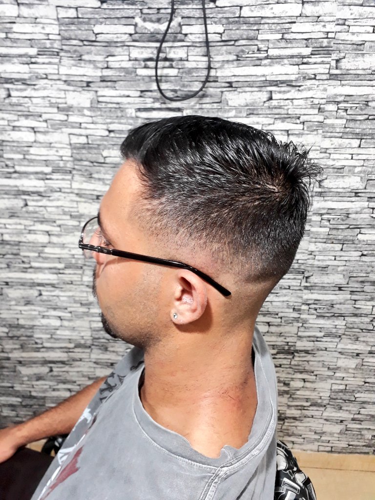 YGomes412's tweet photo. De uns dias 😁📏✂️ https://t.co/uNlHMlSGWw