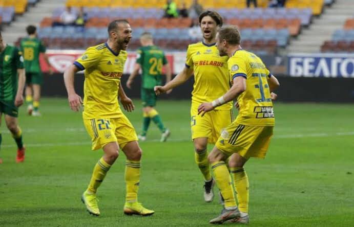 beware_the_bull's tweet photo. π¨#Freepick π¨ #Soccer β½οΈ
π°11:00 hrs #BelarusPL π§πΎ
π¦ Casa: @calientesports
#DinamoBrest π #BateBorisov
ππΏ Bate over 1.5 goles
Bate viene enrachado y goleador, esperemos que continΓΊe en este partido. Veo un 1-3 para Bateπ
#Belarus #Bet #Apuesta #Tipster #StayHome https://t.co/6oo2nJE77c