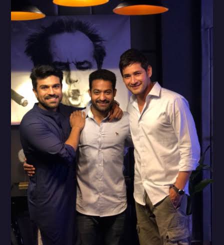sirisha111084's tweet photo. HAPPY BIRTHDAY @tarak9999 🎉 🎉 🎂
#SINGLETAKEACTOR
#SINGER
#VERSATILEDANCER
#BESTDIALOUGEDELIVER
#HappyBirthdayNTR https://t.co/KWscUqq2cQ