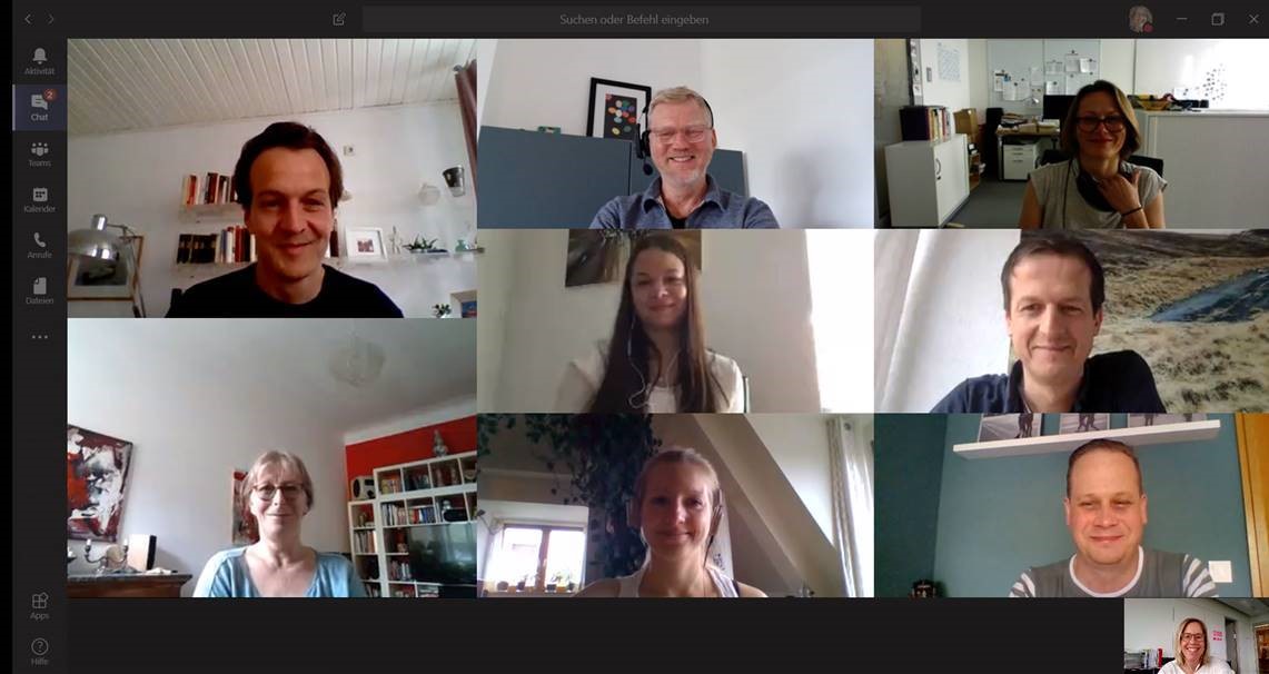 Heute begrüßen wir Anna im #SZScala Team. Im Rahmen ihrer #Ausbildung zur Fachangestellten für Medien- und Informationsdienste bei der <a href="/swmh/">SWMH</a> ist sie für die nächsten Wochen bei uns zu Gast. Auch Interesse an einer Ausbildung bei der @sz? ➡️swmh.de/karriere/schue…