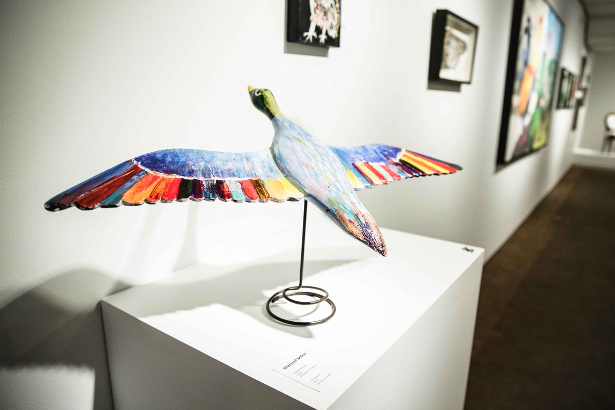 autism_smart's tweet photo. #Autism #AutismSMART #AutismART #MaxwellBitton
Maxwell Bitton is an autistic painter who first had his work featured in a solo exhibit called Son Monde. He has done collaborations with fellow artists and designers such as Lucie Chicoine, Paul Bourgault and Danielle Marleau. https://t.co/opIJwgJ58q