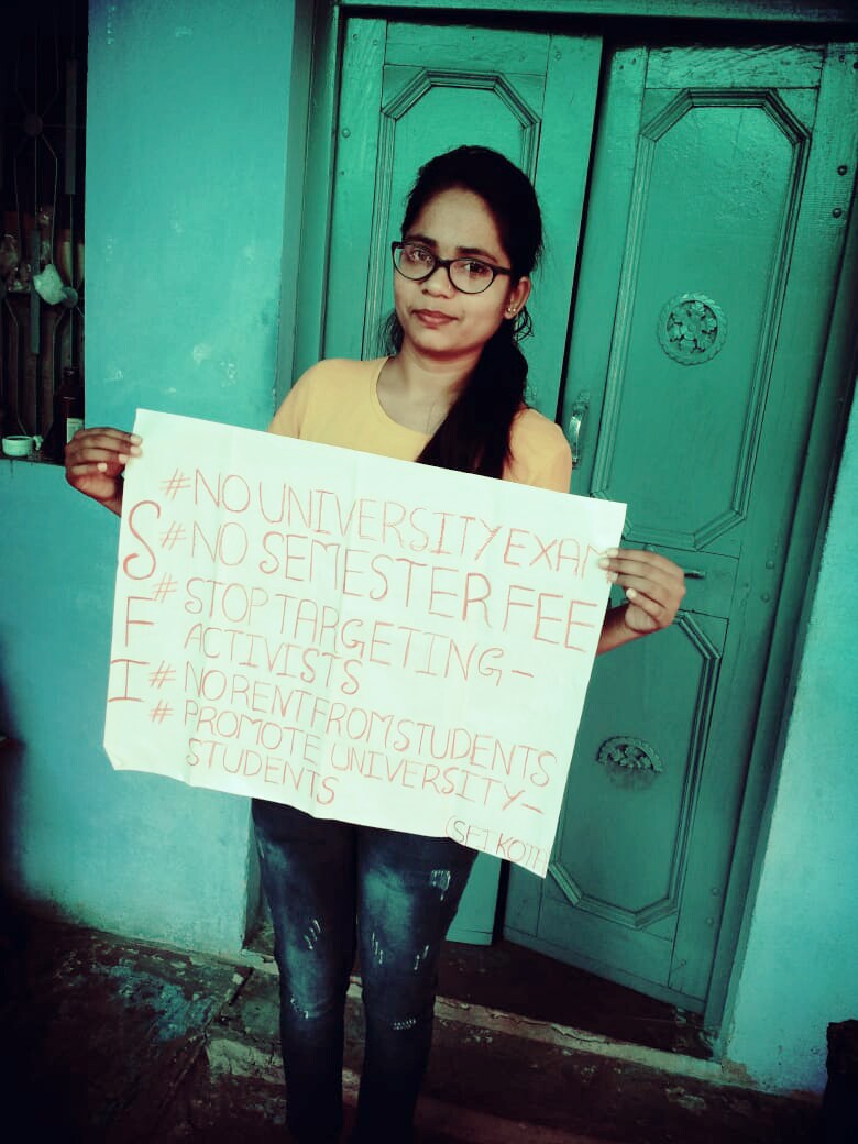 DravidAazad's tweet photo. राजस्थान की SFI की छात्रा आवाज़...
@BableshVerma9 @Hemlata91489228

Nationwide protest

#No_UNIVERSITY_EXAM
#PROMOTE_UNIVERSITY_STUDENTS
#NO_SEMESTER_FEES
#STOP_TARGETING_ACTIVISTS
#NO_TO_DIGITAL_DIVIDE
#NoToDigitalDivide

@DravidAazad @SFI_CEC @SFIRajasthan
@DharDipsita @VP_Sanu https://t.co/bXlacAgXI4