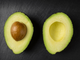 BodytecSA's tweet photo. Did you know that not all fats are bad for you? In fact, some are necessary for a healthy heart and brain. 
Find out which fats to skip and which to stock up on regularly: https://t.co/fsrJ5MOIIp

#EMStraining #bodytecsa #hearthealth #heart #health #brainfood https://t.co/LNNYOEIJKo