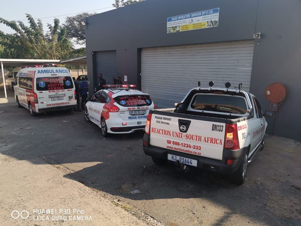 _ArriveAlive's tweet photo. Tyre shop owner killed in a compressor explosion in Verulam CBD  https://t.co/3q3naqKXkB

#ArriveAlive #CompressorExplosion #RUSA https://t.co/JQDZSN0IyG
