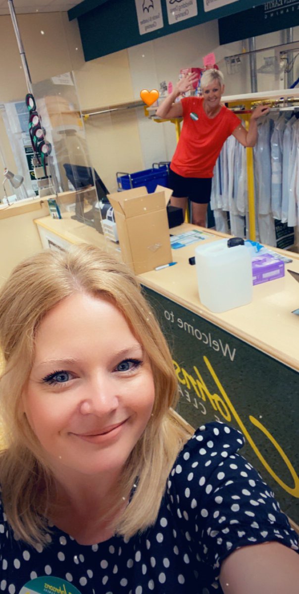 TimpsonNews's tweet photo. RT @BNatzyl: Getting ready in a Tessie Norwich with Shazza, we open on Friday! Good luck!! 🌈😃💚💚 @SharonHallam9 @MOJODryCleaners #mojo65 #letsgo https://t.co/aGCMPywnRR