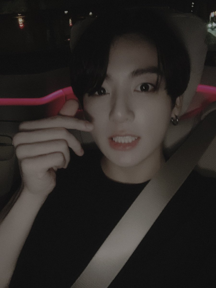 𝙶𝙳.𝙺𝚄𝙽𝙸𝚇 tweet media