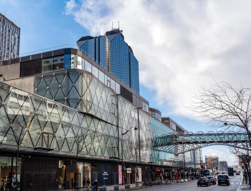 [Lu dans la presse] August Debouzy a conseillé les sociétés APSYS BEAUGRENELLE SAS et SNC Beaugrenelle Patrimoine dans le cadre du référé-liberté  contre l’arrêté du Préfet de Police de Paris qui ordonnait la fermeture du centre commercial Beaugrenelle. 
august-debouzy.com/fr/blog/1554-a…