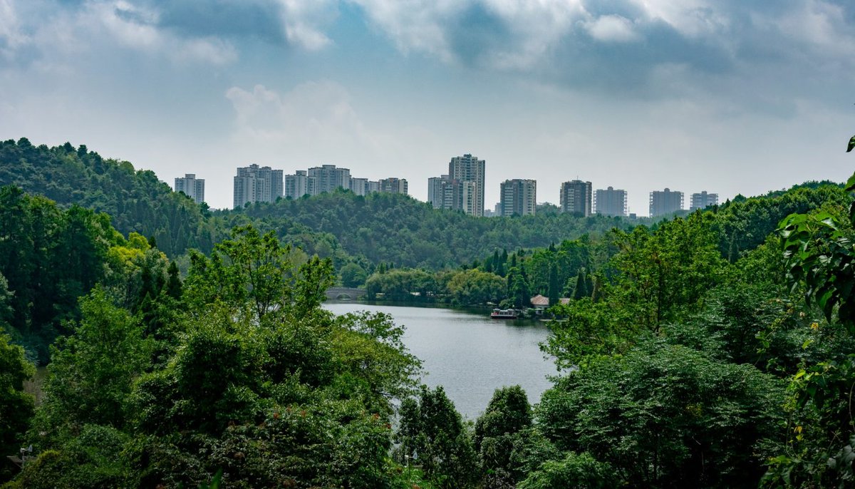 AMJAandalucia's tweet image. EL PROYECTO DE LEY DE CAMBIO CLIMÁTICO NINGUNEA LA INFRAESTRUCTURA VERDE URBANA
Ayer se aprobó en Consejo de Ministros el proyecto de Ley de Cambio Climático que será enviado a Cortes.
amja.es/el-proyecto-de…
#Amja #Jardineria #AndaluciaEnFlor #AhoraFloresyPlantas