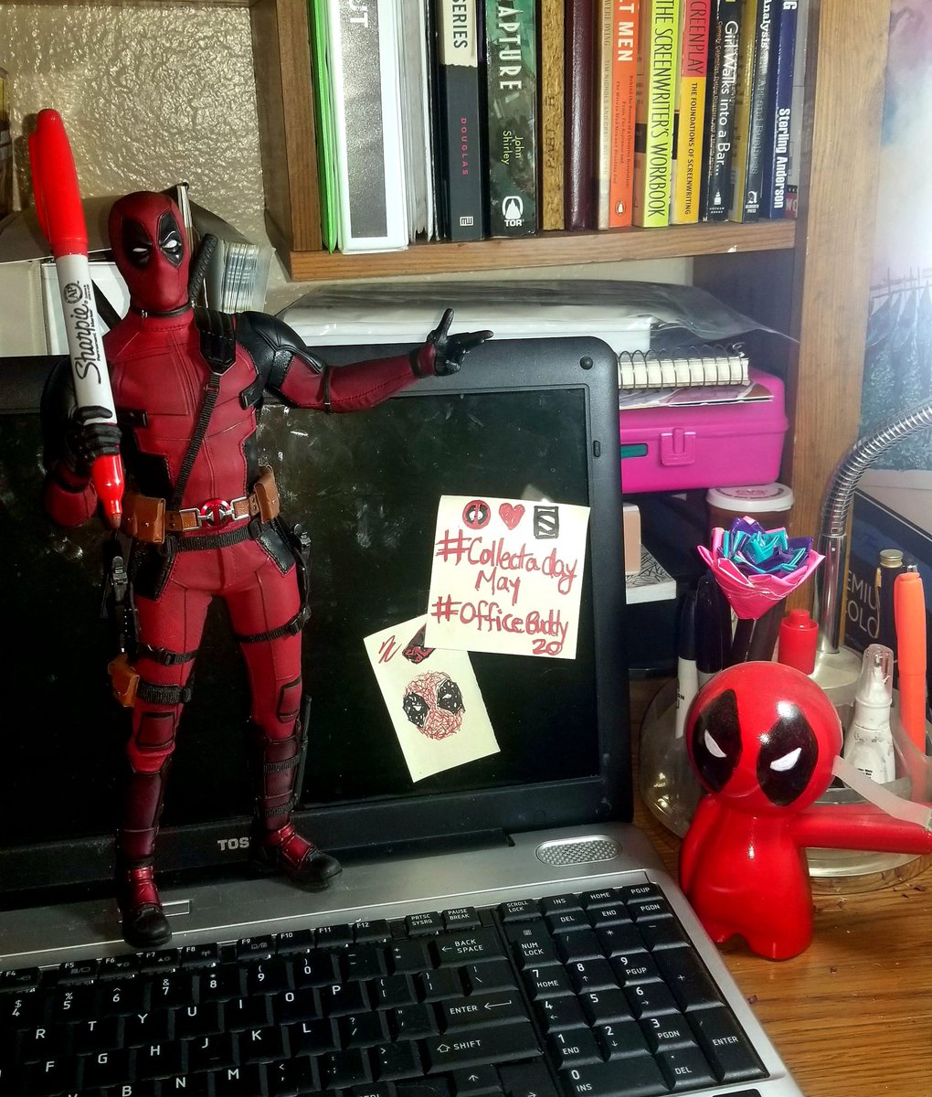 HeatherKor86's tweet photo. @collectsideshow #collectadaymay #officebuddy20 https://t.co/BQWZDtC0hX