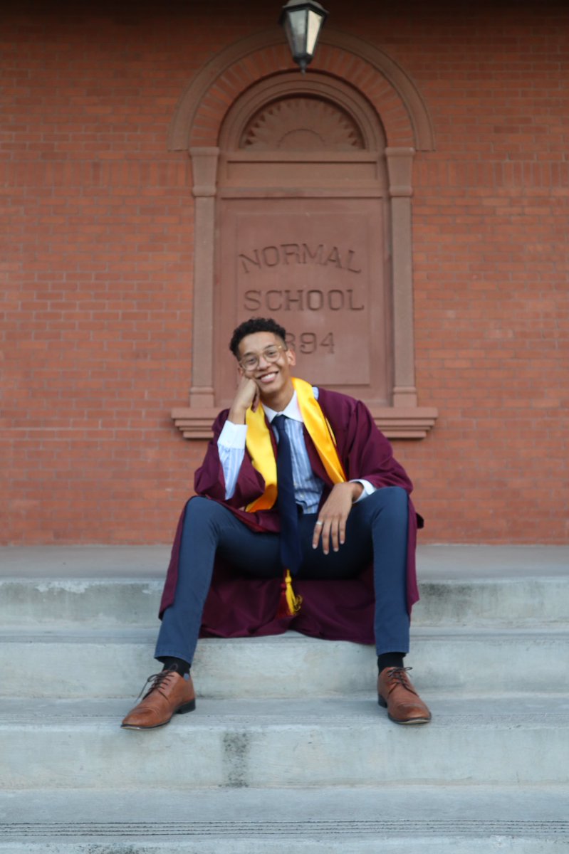 therealtywilson's tweet photo. Shout out to my Son and Daughter! Class of 2020! #asugrad #asubound #ClassOf2020 #proudfather https://t.co/GKanrWha5Q