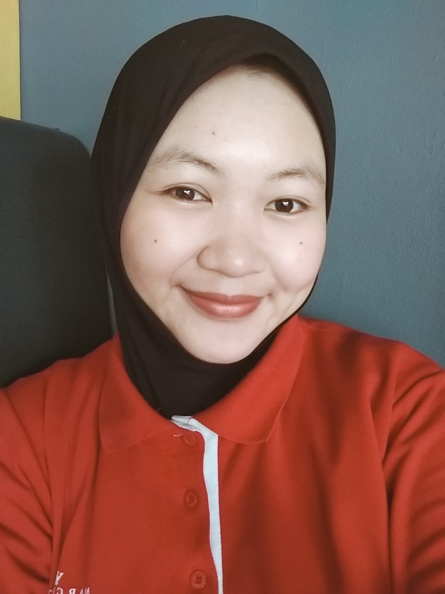 You are happy, girl ♥️